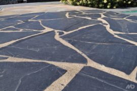 Flagstones Ultra Black 30-40 mm