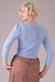 The Topnotch Teatime Cardi Forget-Me-Not