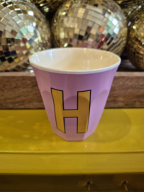 Medium Alphabet Cup Plain H (r)