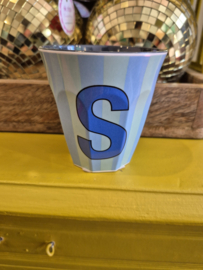 Medium Alphabet Cup S (b) Stripes