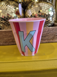 Medium Alphabet Cup K (r) Stripes