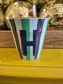 Medium Alphabet Cup H (b) Stripes