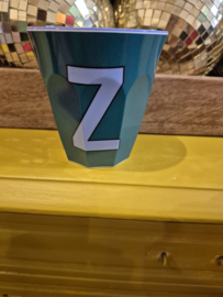 Medium Alphabet Cup Plain Z (b)