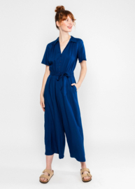 Charming Steps Noble Blue Club