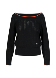 Delicious Summer Elegant Lady in Black