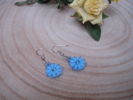 Boucles d'oreilles bleu claire avec des Cristaux de haute qualité (O-37)