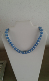 Collier fait par Annie