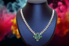 Ketting met Blauw-groene High Quality Crystals (K-159)