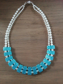 Collier fait par Huguette