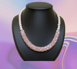 Collier Rose avec perles flammées (K-100)