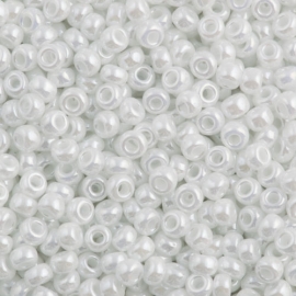 Miyuki Roc 8/0 nr 0528 - 10 grammes - White Pearl Ceylon