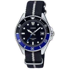 Casio Submariner Batman Stijl Kinderhorloge met Datum 39mm