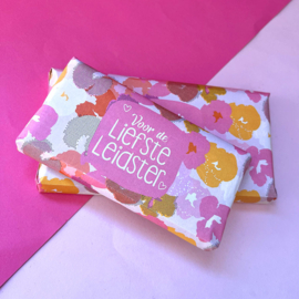 Tony Chocolonely wikkel voor de liefste leidster