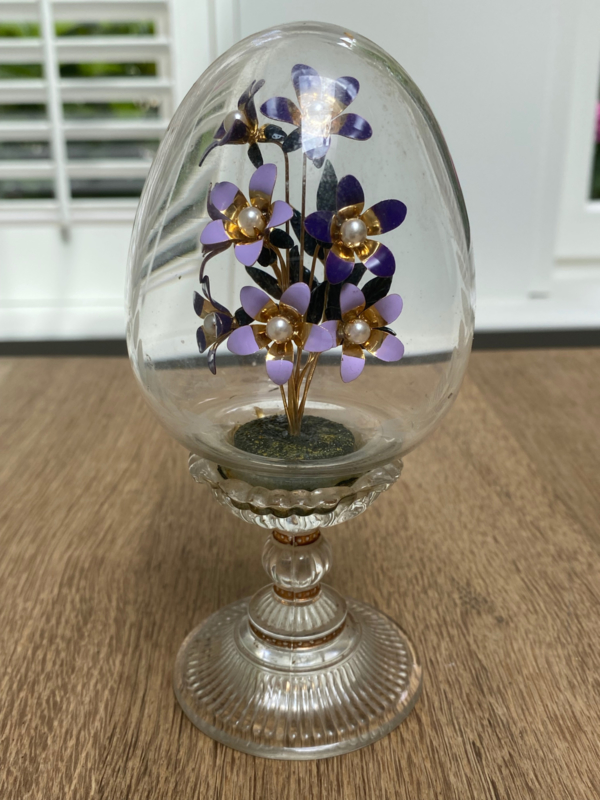 Franklin Mint glas ei met parel bloemen