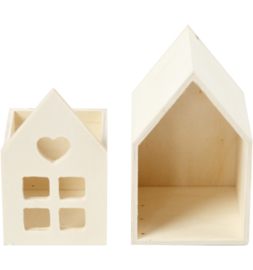 Houten huisje met lade 6,8x6,8x10,8cm groot.
