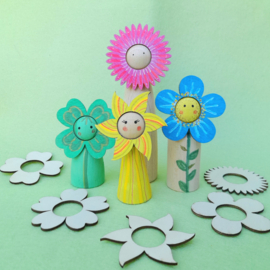 Houten bloemen 5stuks