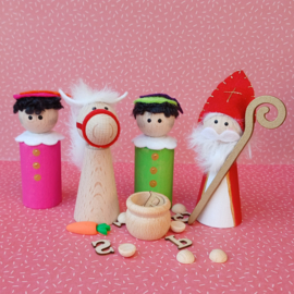 Sinterklaas, Ozosnel en twee pietjes