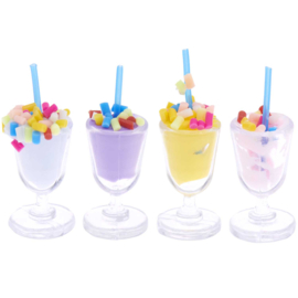 Miniatuur milkshakes