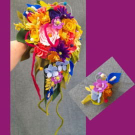 Bruidsboeket, bruidsmeisjesboeket, corsages, haarspeldjes