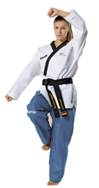 KWON Taekwondopak Poomsae voor dames WT goedgekeurd