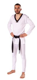 KWON Taekwondo pak Slim Fit WT goedgekeurd