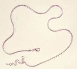 Zilverkleurige ketting