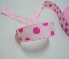 10.14 Roze lint met roze en witte stippen