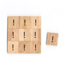11.02 Houten scrabble blokje: ! (uitroepteken)