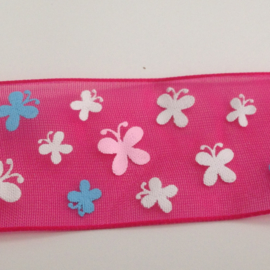 10.12 Roze organza met gekleurde vlinders