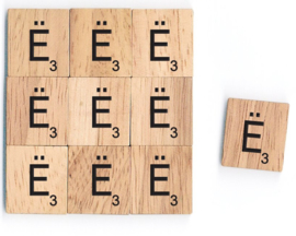 11.02 Houten scrabble blokje: Ë