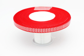 10.05 Rood lint met wit gekartelde opdruk