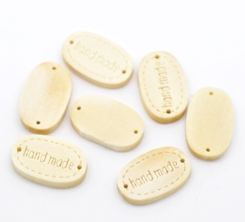 04. Houten hand made labels