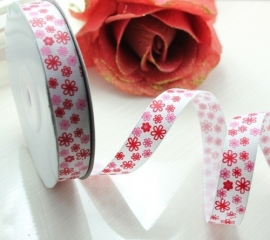 10.06 Wit lint met roze en rode bloemen 1,5 cm.