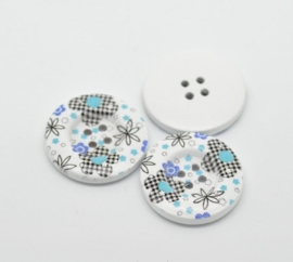 09. Grote witte knopen met zwarte en blauwe bloemen