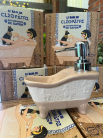 Badewanne  mit Pumpsystem für flüssigseife