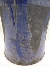 Urn raku blauw. MU 56