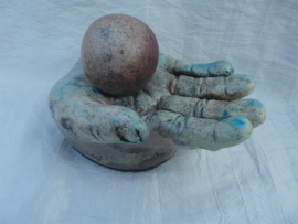 Raku bol in hand 1