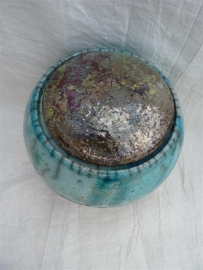 Urn raku turquoise. MU 54