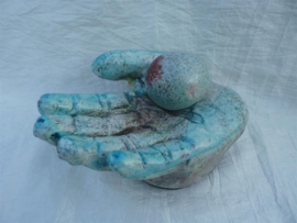 Raku bol in hand 5