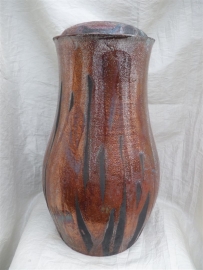 Urn raku rood / blauw / zwart. U 140