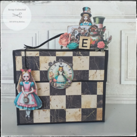 Box Alice in Wonderland