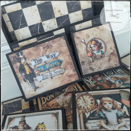 Box Alice in Wonderland