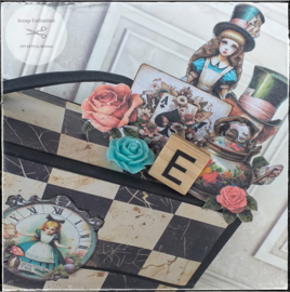 Box Alice in Wonderland