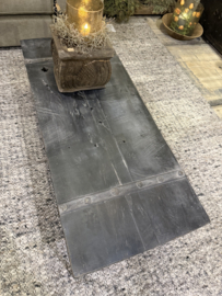 Stoere salontafel oud hout zwart met stalen frame