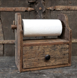 Stoere keukenrolhouder van oud hout