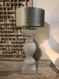 Mooie grijs robuuste tafellamp baluster compleet