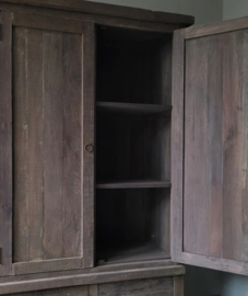 Stoere dichte robuuste kast oud hout "Jens"