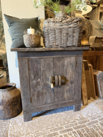 Stoer kastje smalle commode oud hout -LUKSA Home-