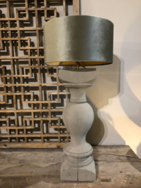 Mooie grijs robuuste tafellamp baluster