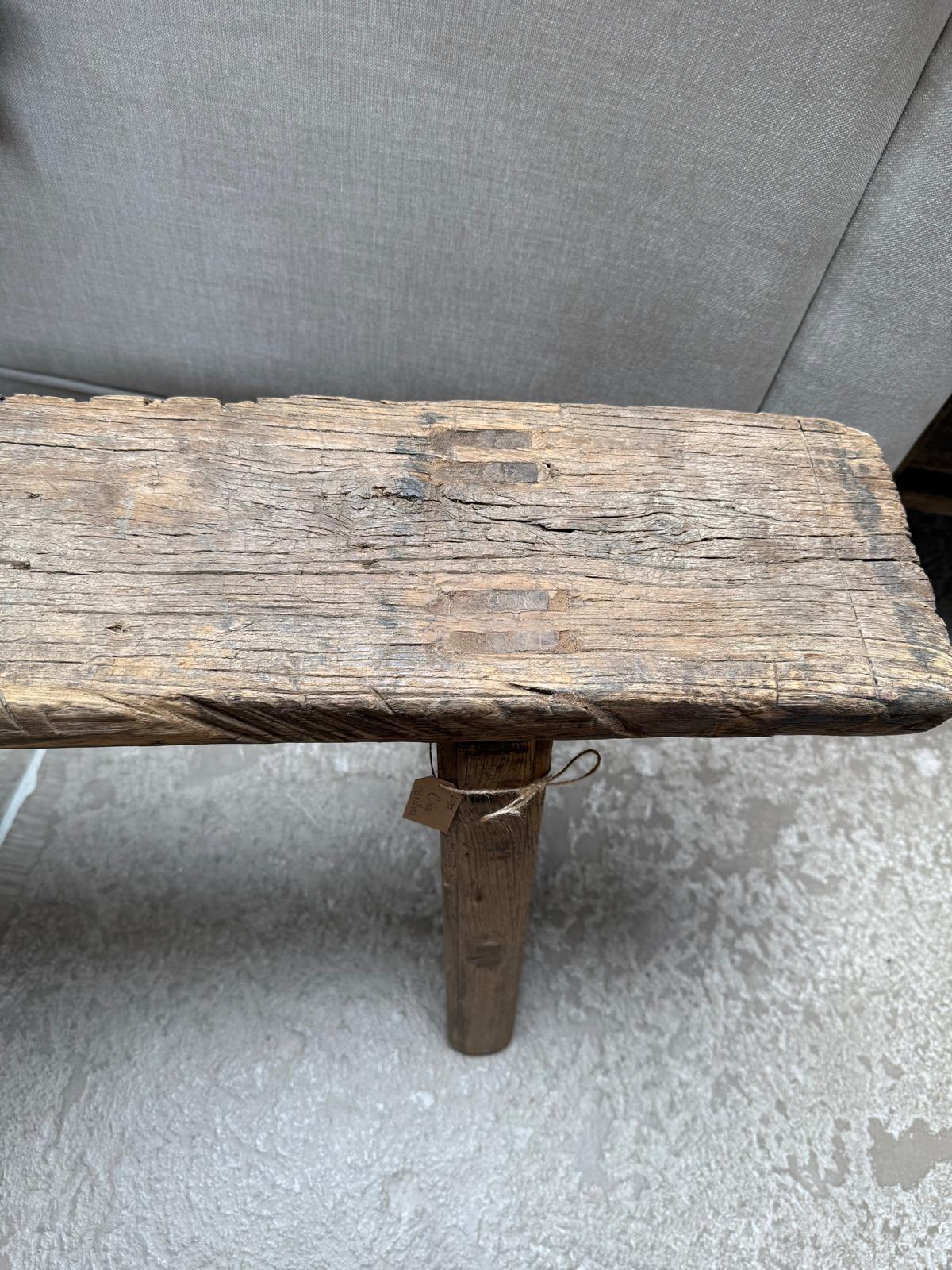 Stoer uniek bankje oud hout